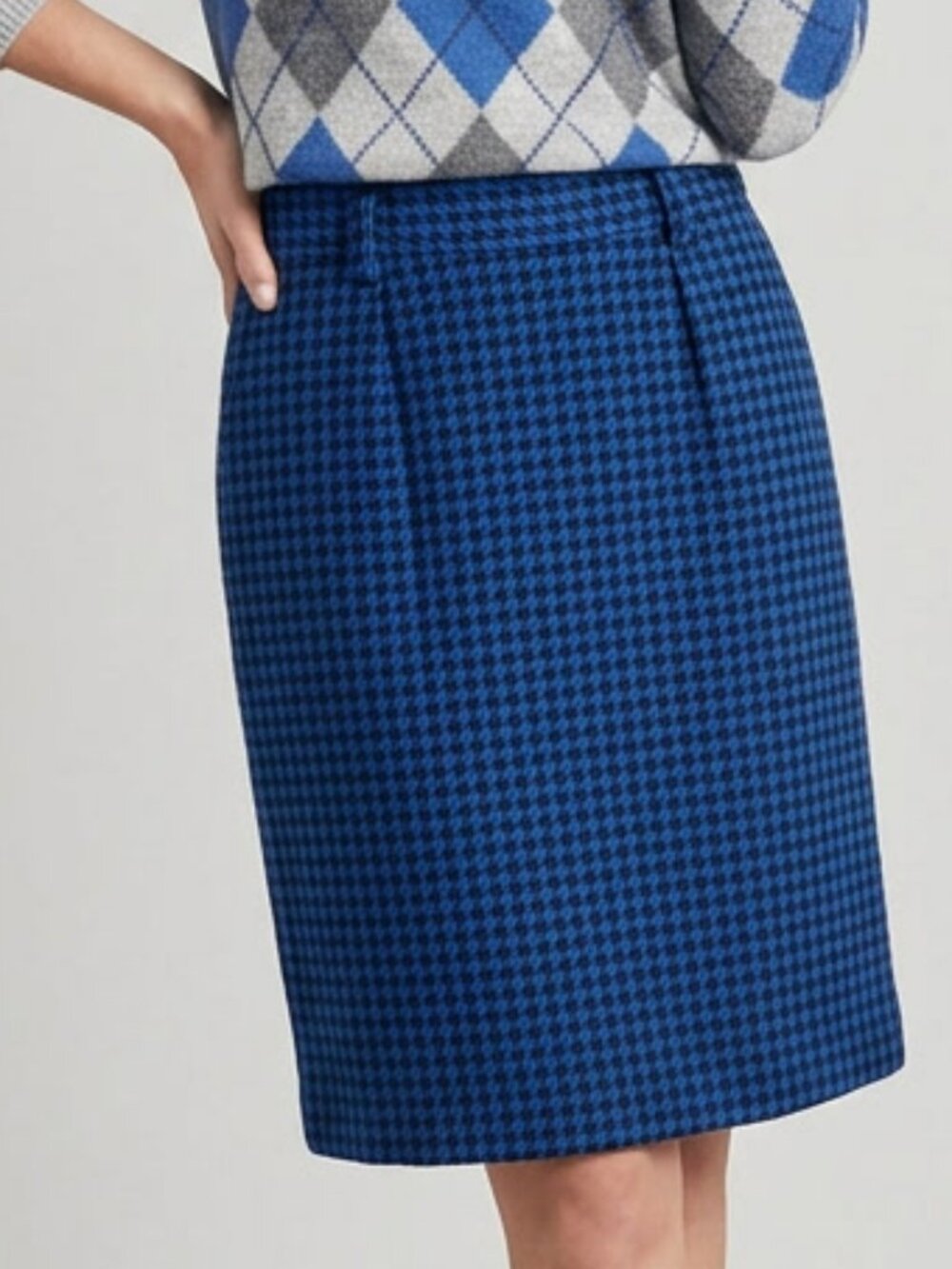 Vintage Jones New York 100% Wool Houndstooth Pencil Skirt Size 6 - runs smaller